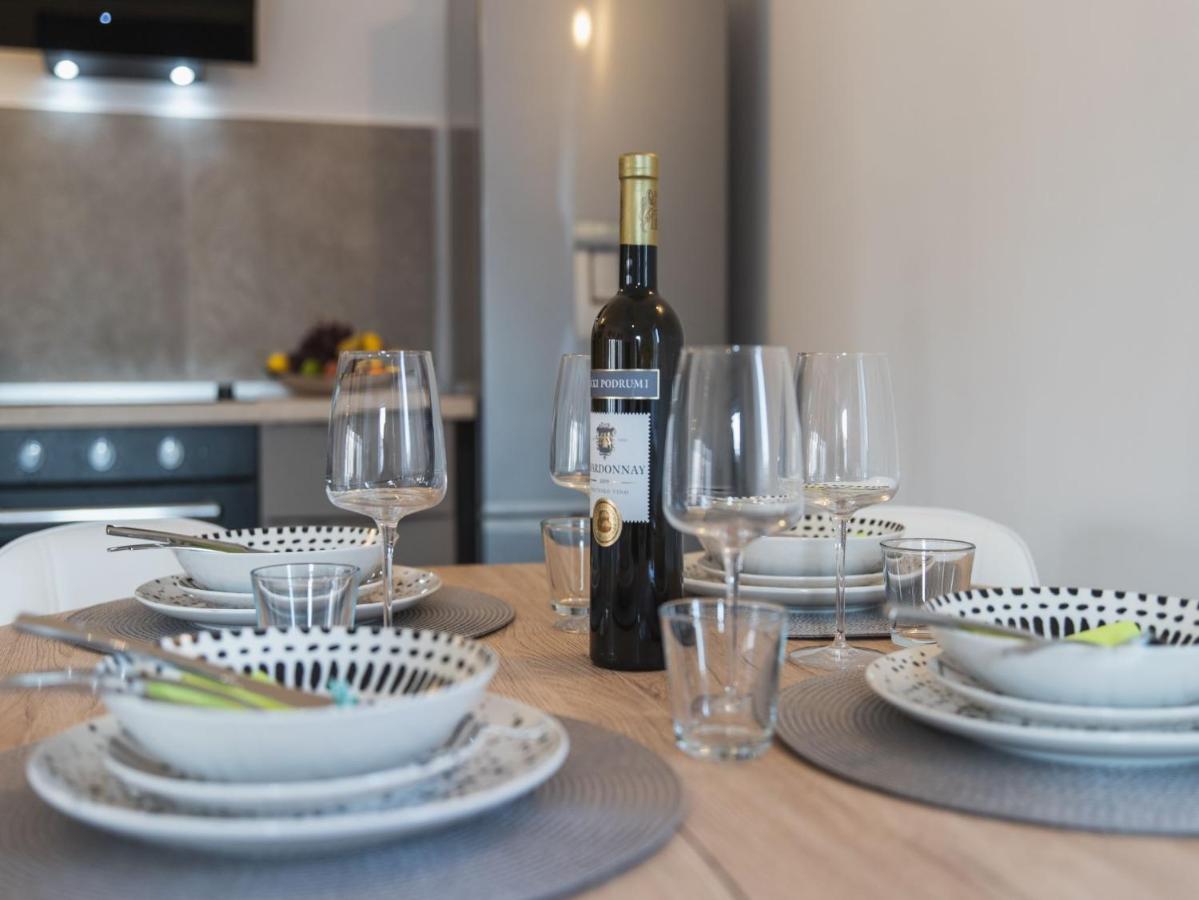 Apartment Fiora Kastela Dış mekan fotoğraf