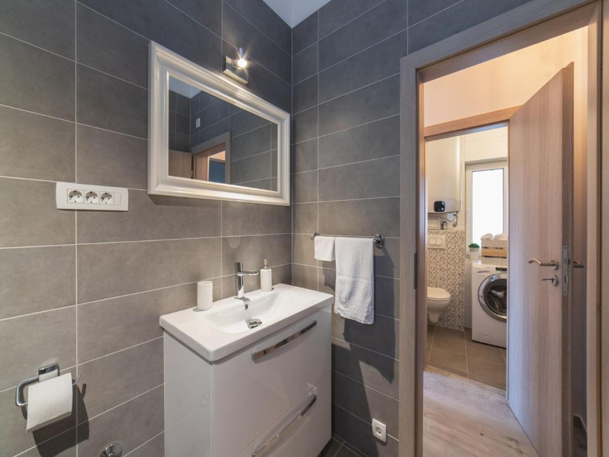 Apartment Fiora Kastela Dış mekan fotoğraf